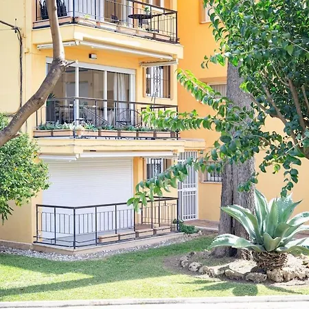 Fantastic Beachfront 3 Bedroom Playa Bella Rdr285 Estepona